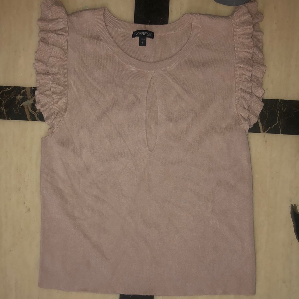 Women’s blouse⭐️